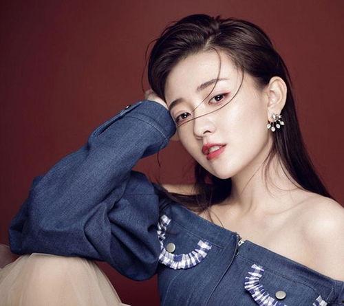 圈内人爆料梁洁视频,圈内人揭秘不为人知的幕后故事